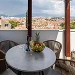 Aurelius - Panoramic Views - Center - Marjan Park - Quiet 아파트 *