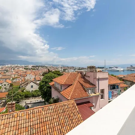 아파트 Aurelius - Panoramic Views - Center - Marjan Park - Quiet 스플리트
