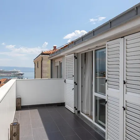 Aurelius - Panoramic Views - Center - Marjan Park - Quiet 아파트 *